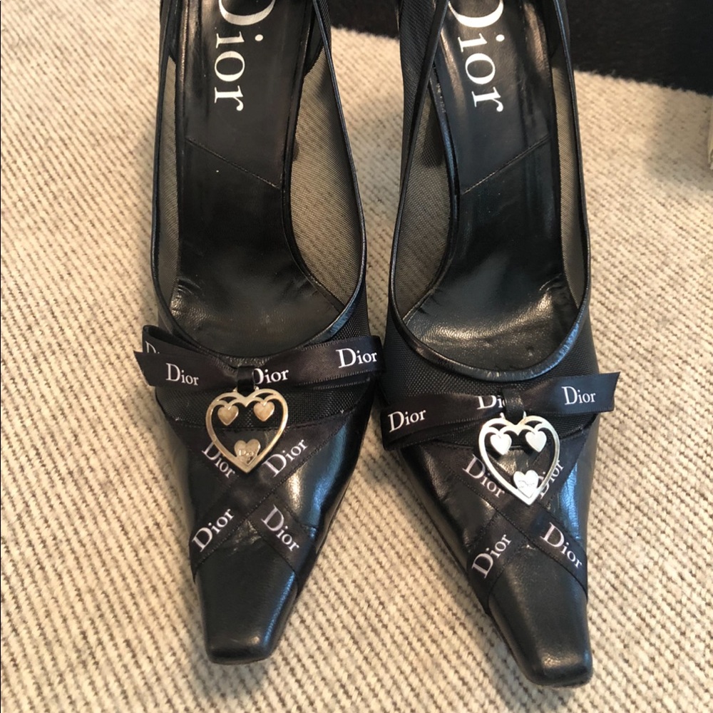 Gently pre-owned Dior heels. - Picture 1 of 4